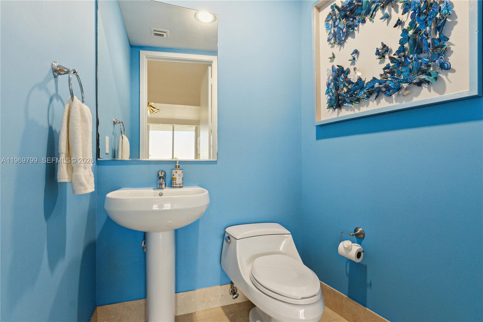 TRUMP PALACE CONDO - Residential Lease