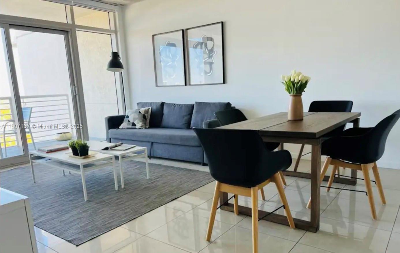 MIDBLOCK MIAMI CONDO - Residential