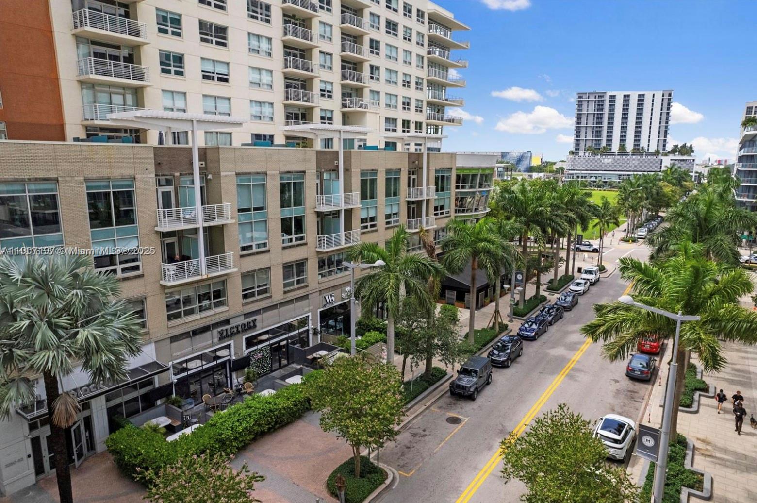 MIDBLOCK MIAMI CONDO - Residential