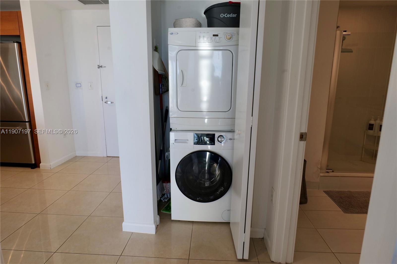 MIDBLOCK MIAMI CONDO - Residential