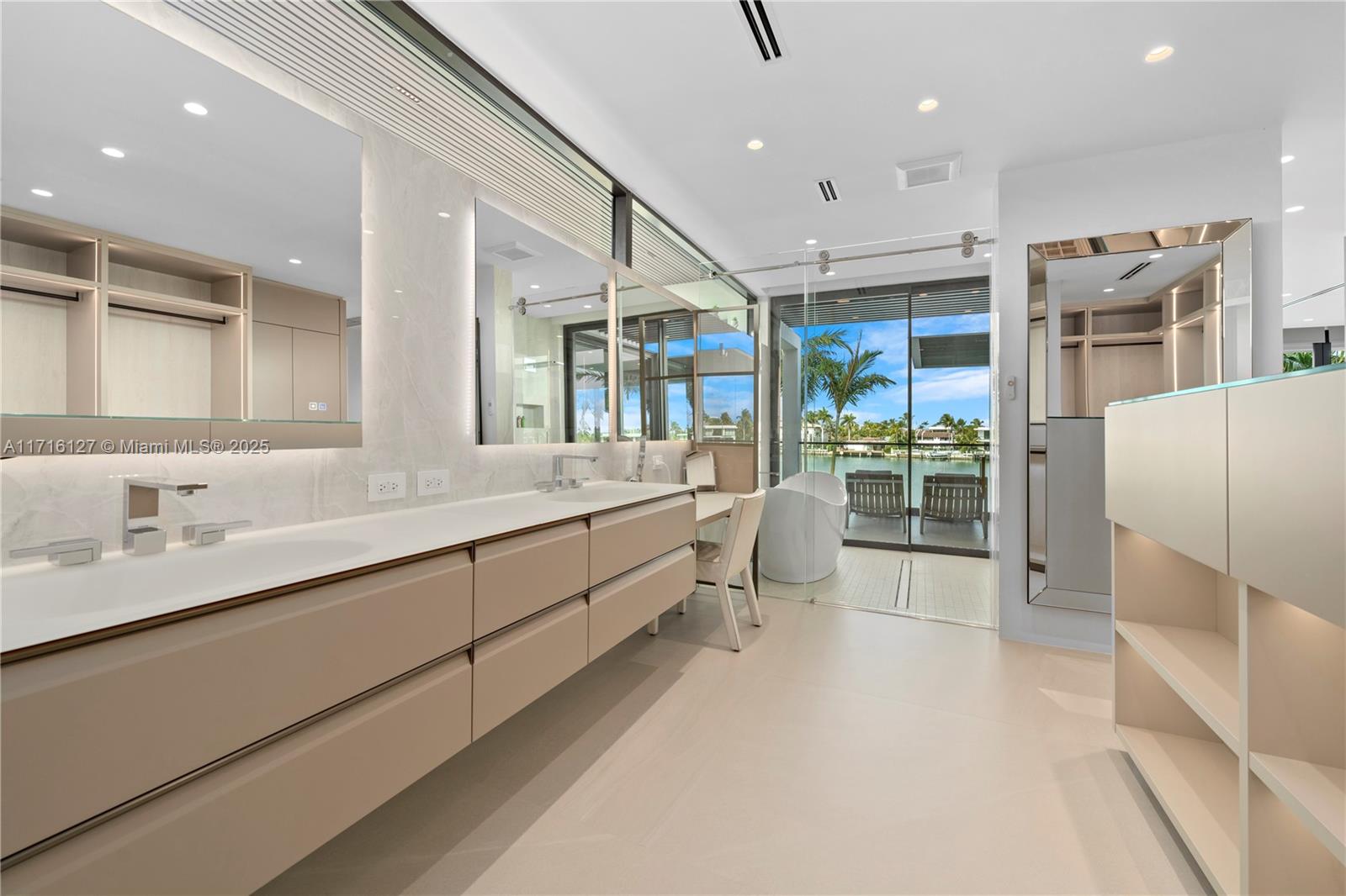 NORMANDY GOLF COURSE - Residential
