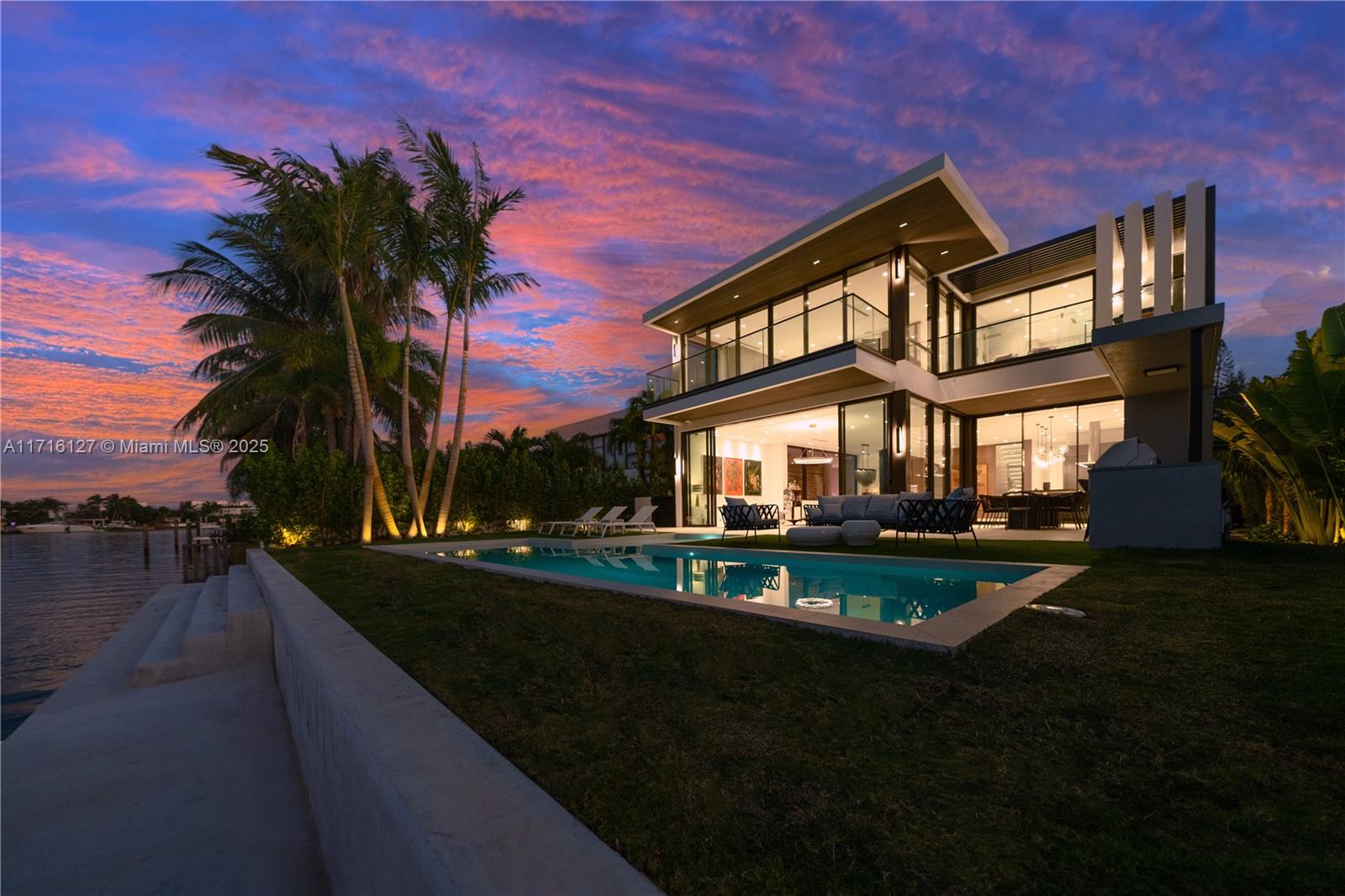 315 N Shore Dr, Miami Beach, Miami-Dade County, Florida - 5 Bedrooms  
6.5 Bathrooms - 