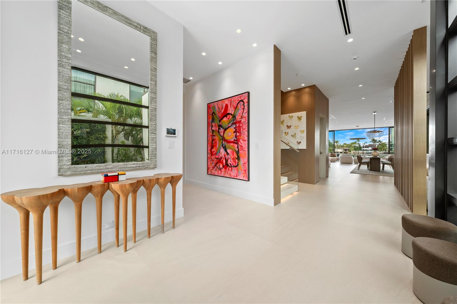 315 N Shore Dr