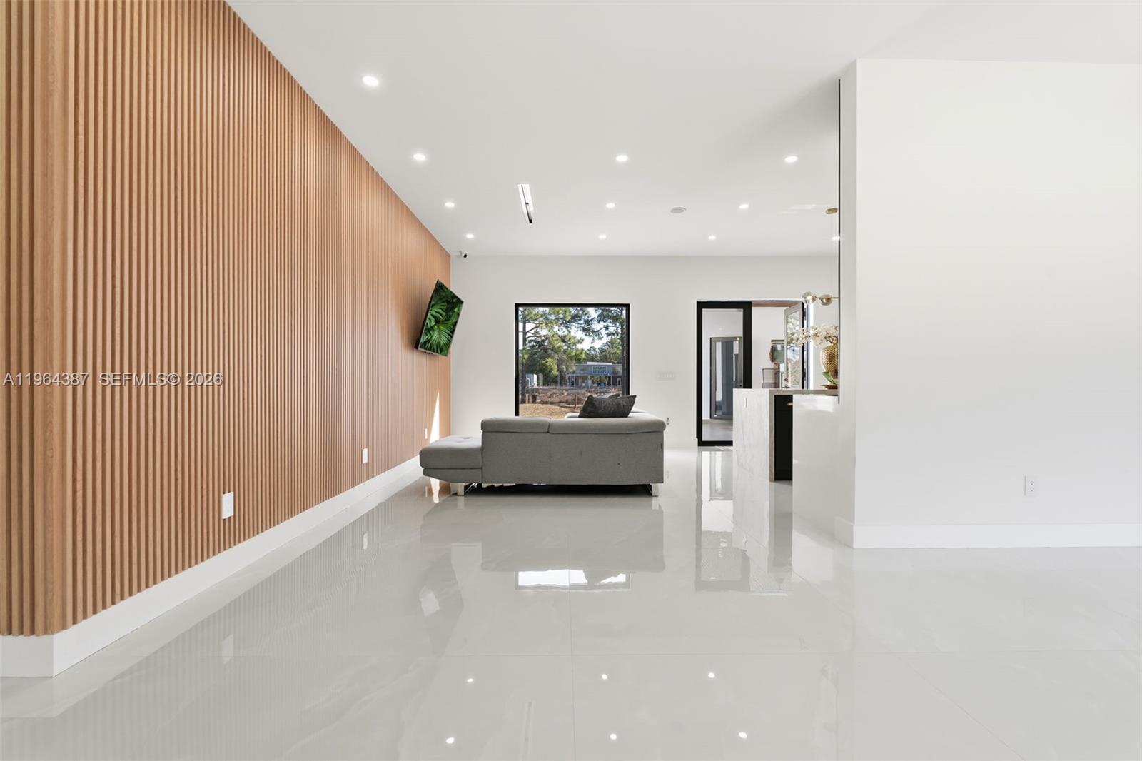 MONTURA RANCH EST 1 ST S/D - Residential