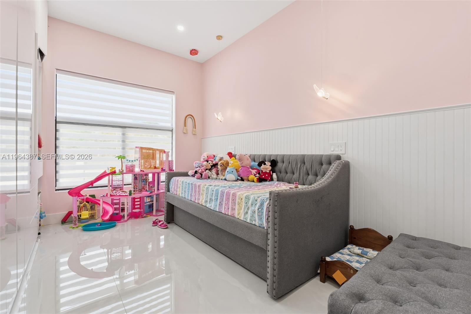 MONTURA RANCH EST 1 ST S/D - Residential