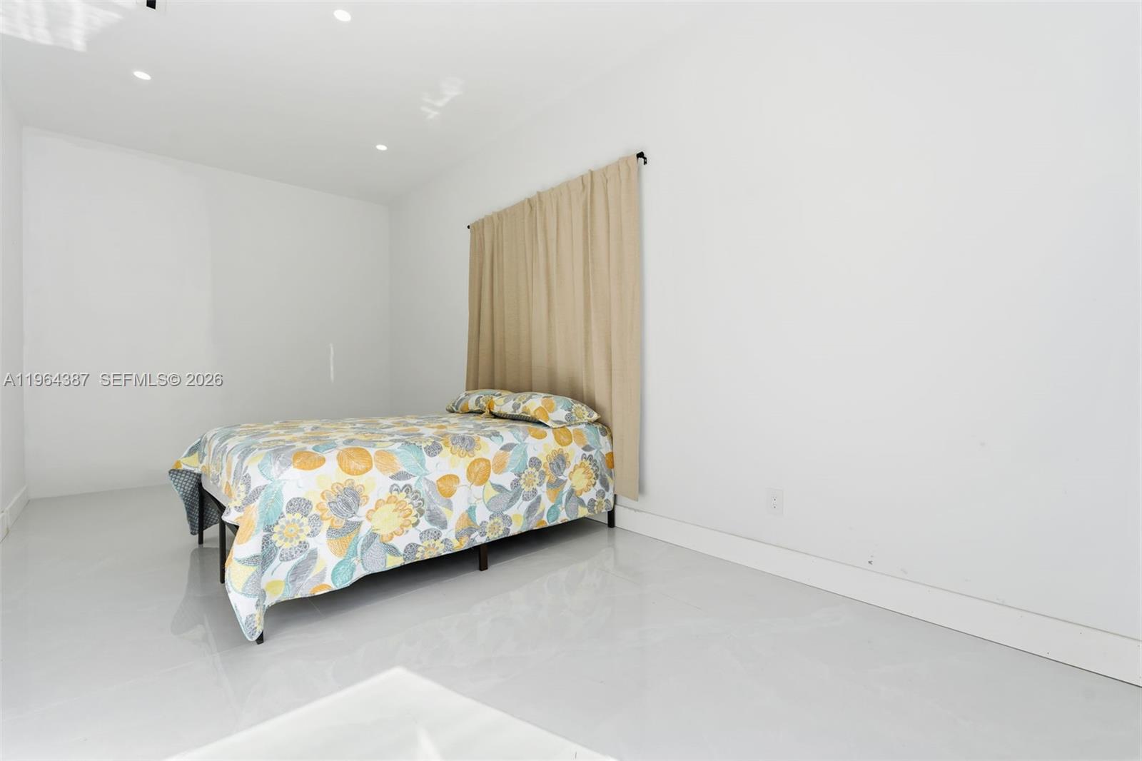 MONTURA RANCH EST 1 ST S/D - Residential