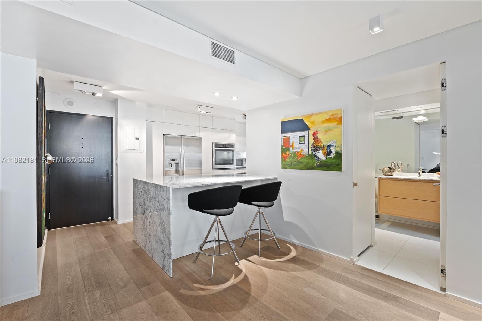 YACHT HARBOUR CONDO - Residential