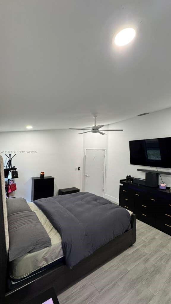 BONAVENTURE LAKES ADD 2 - Residential