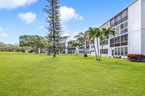 A home in Deerfield Beach