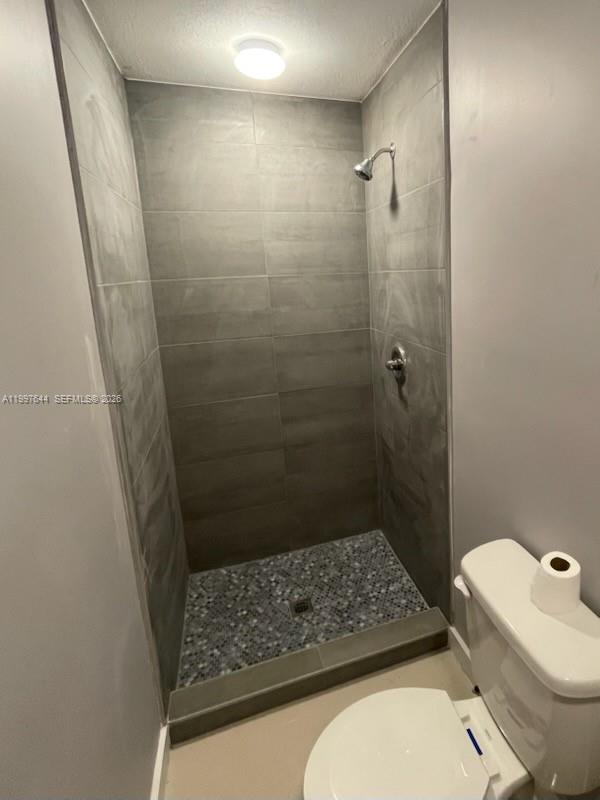 COUNTRY LAKE MANORS SEC 3 - Residential Lease