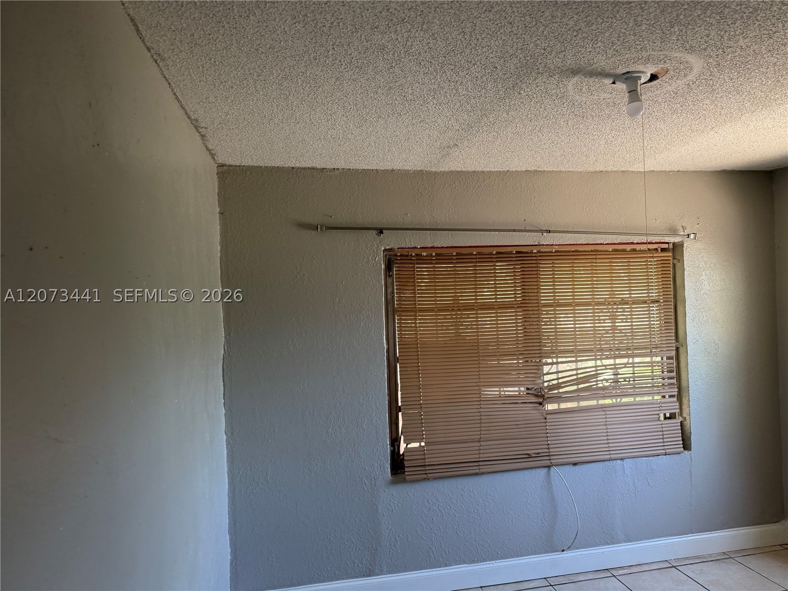 3035 NW 55th St