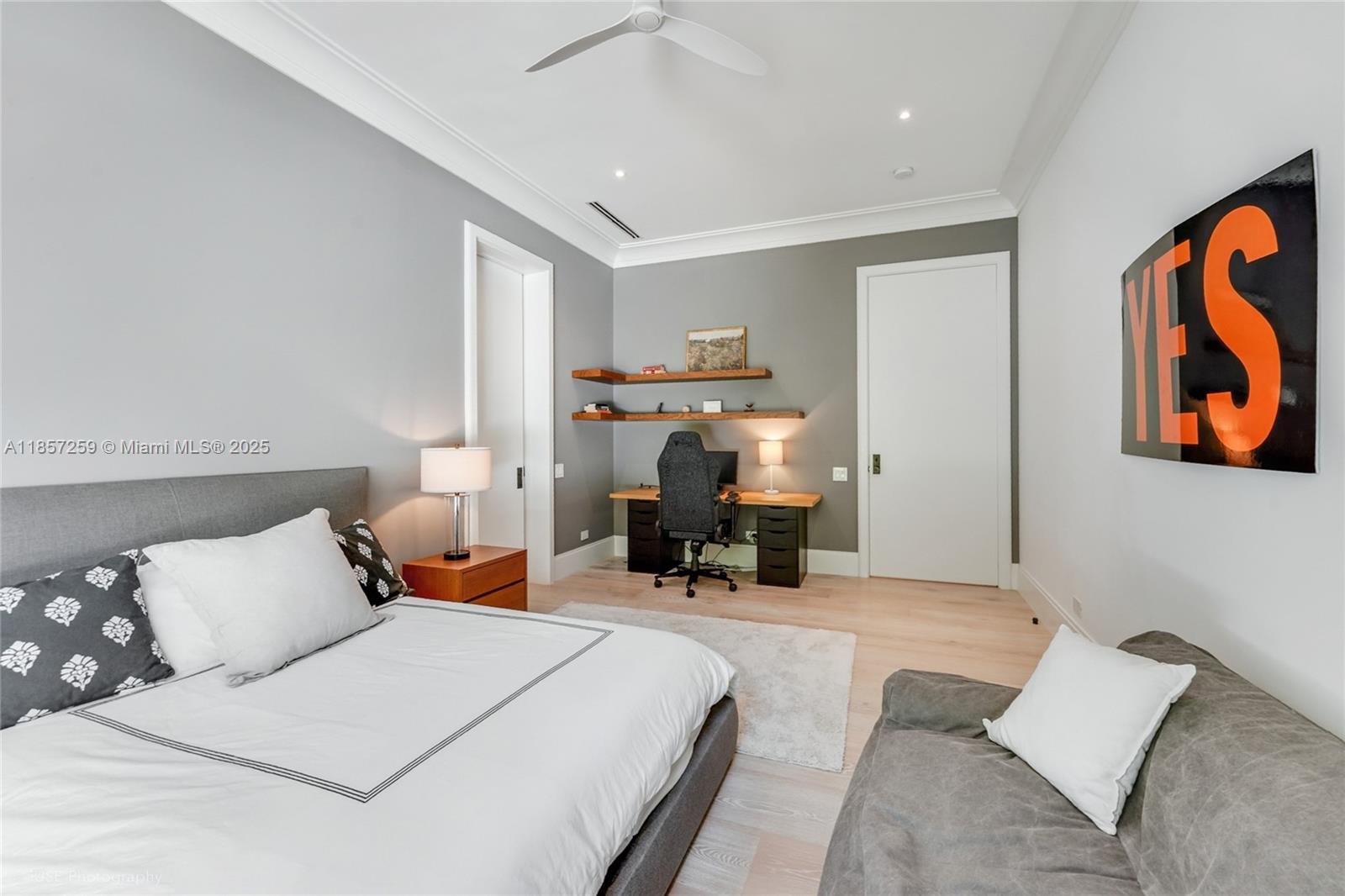 SNAPPER CREEK LAKES SUB - Residential
