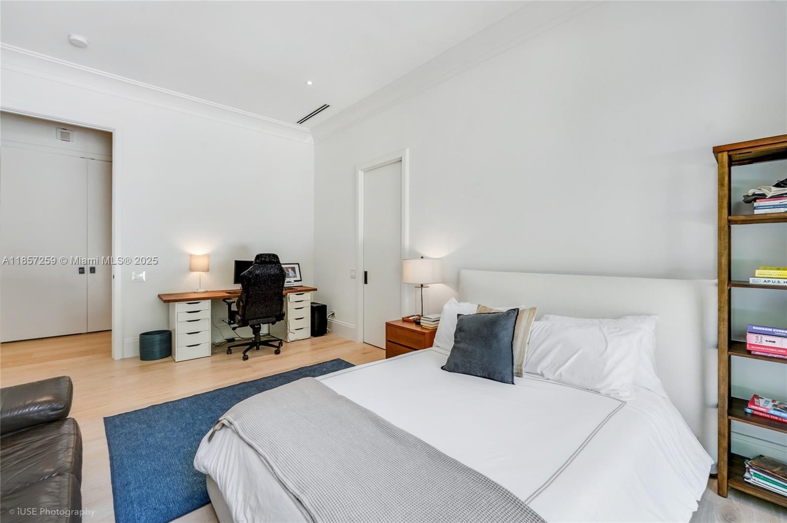 SNAPPER CREEK LAKES SUB - Residential
