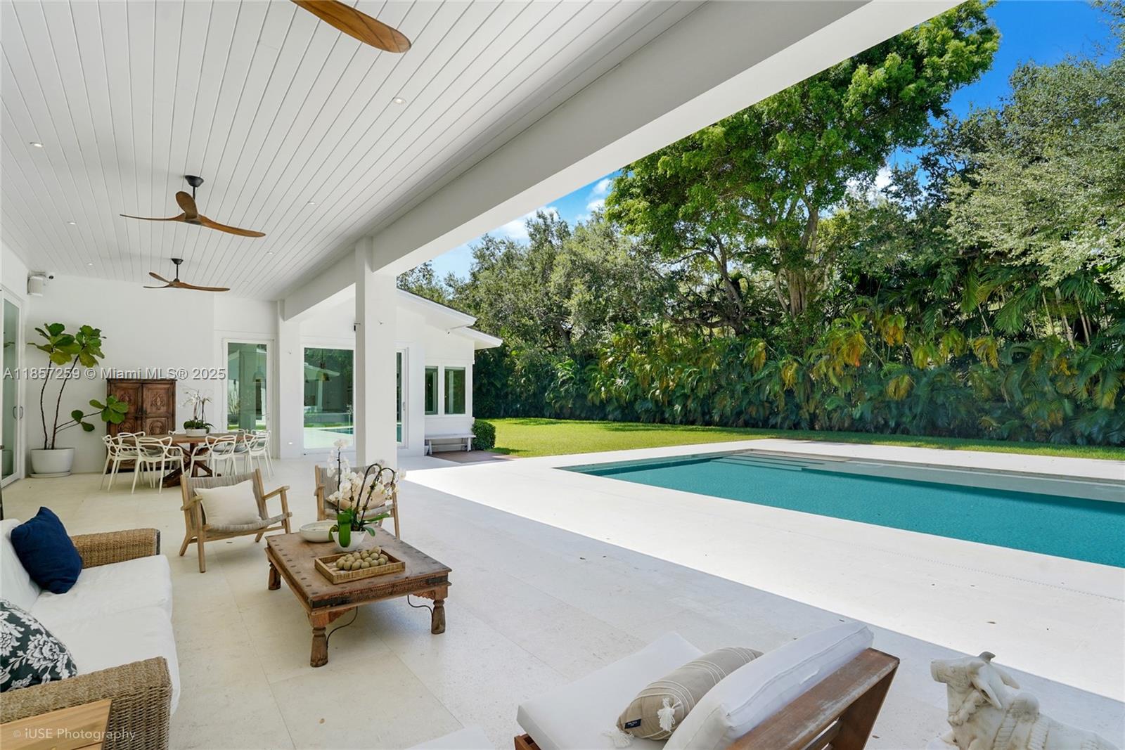 SNAPPER CREEK LAKES SUB - Residential