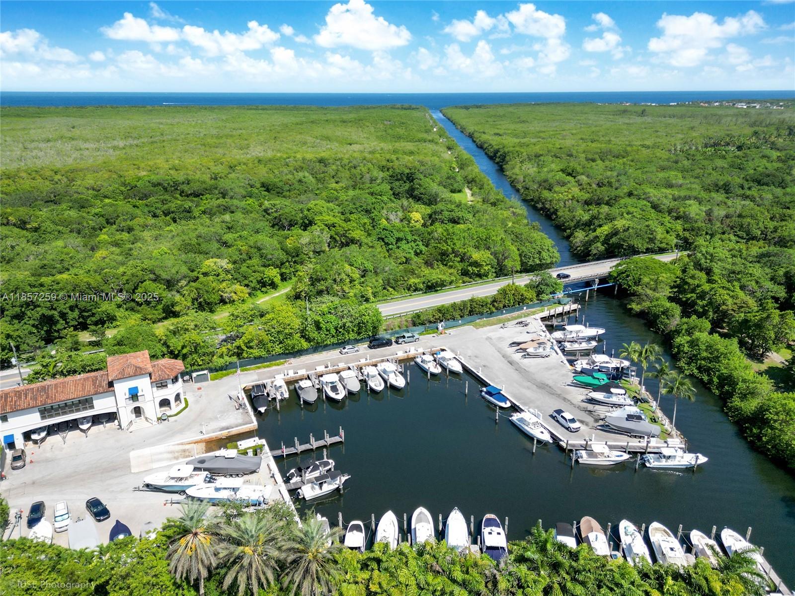 SNAPPER CREEK LAKES SUB - Residential
