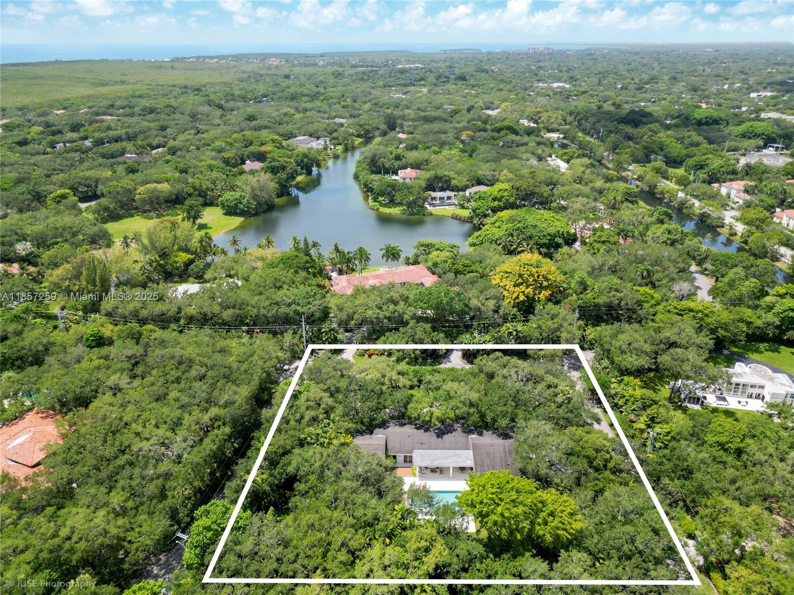 SNAPPER CREEK LAKES SUB - Residential