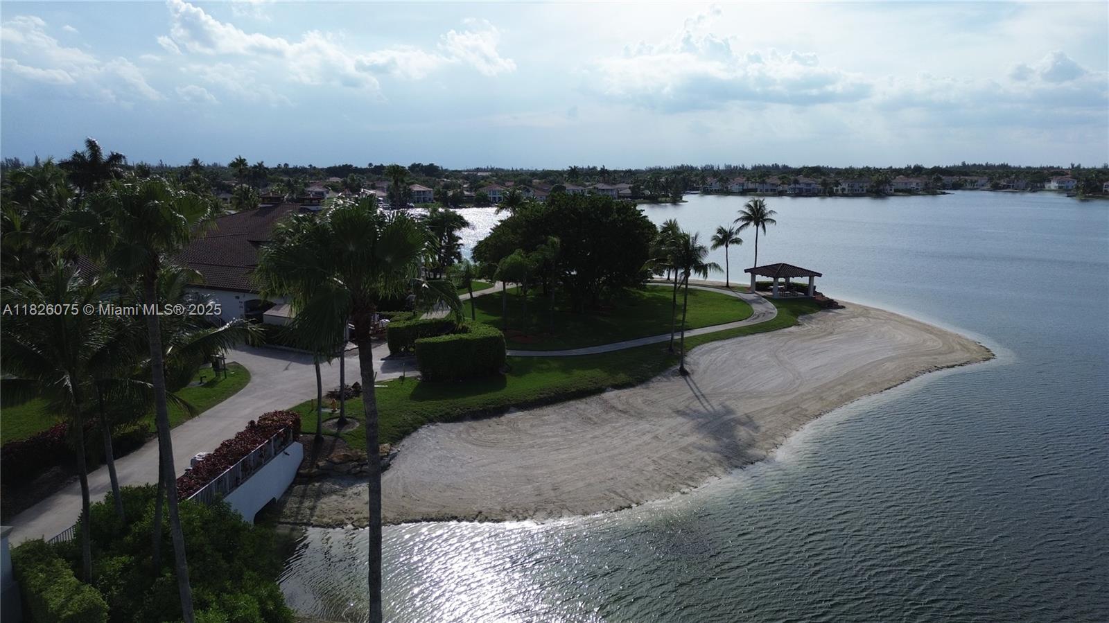 DORAL ISLES MEDITERRANEA - Residential Lease