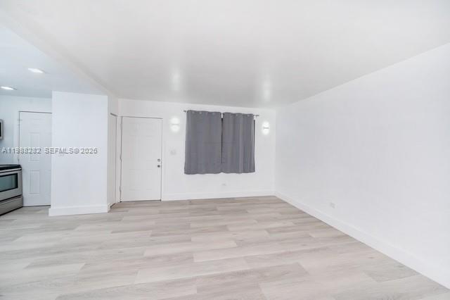 VILLAS AT CUTLER BAY COND - Residential Lease