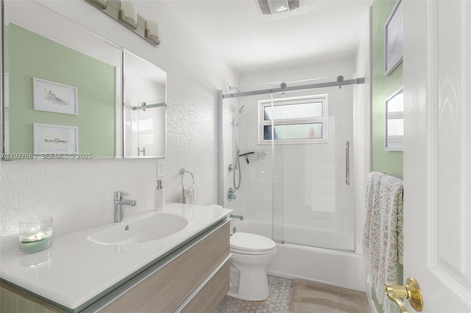 MIDDLE RIVER ESTATES - Residential