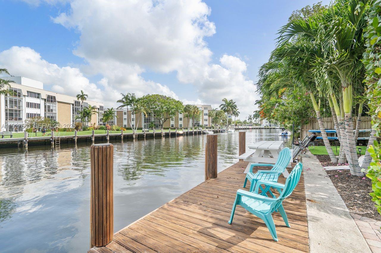 MIDDLE RIVER ESTATES - Residential