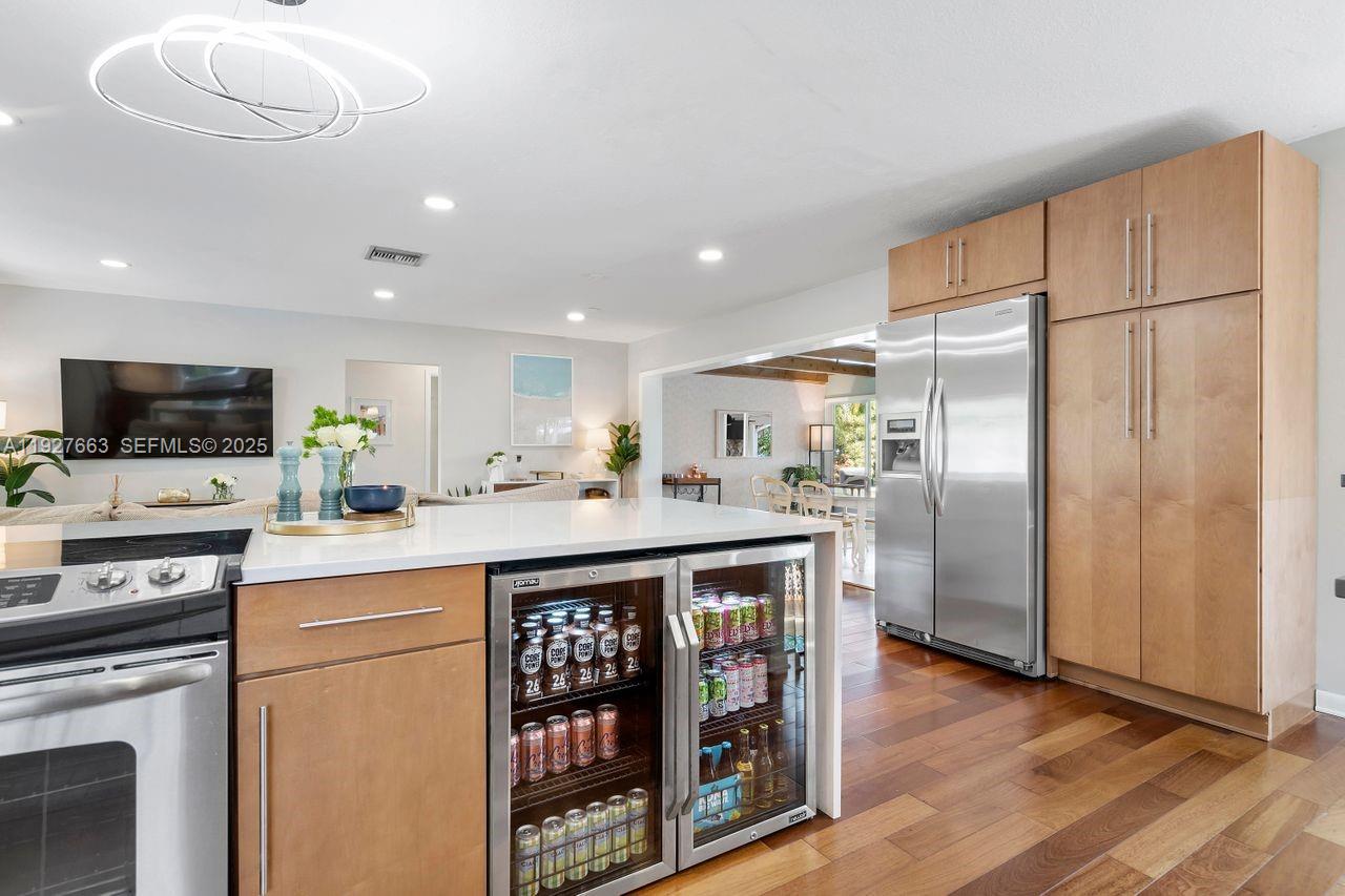 MIDDLE RIVER ESTATES - Residential