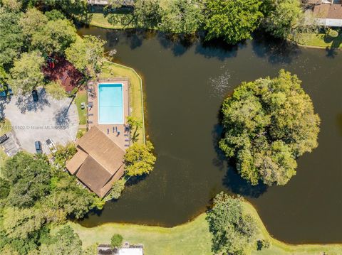 6097 Buckeye Ct A Tamarac FL 33319