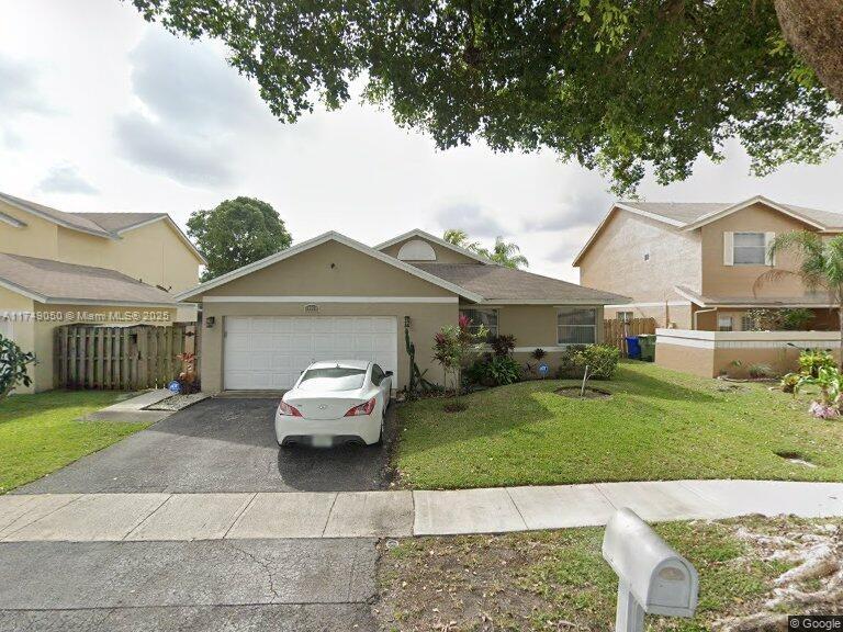 LAKESIDE SOUTH - Residential