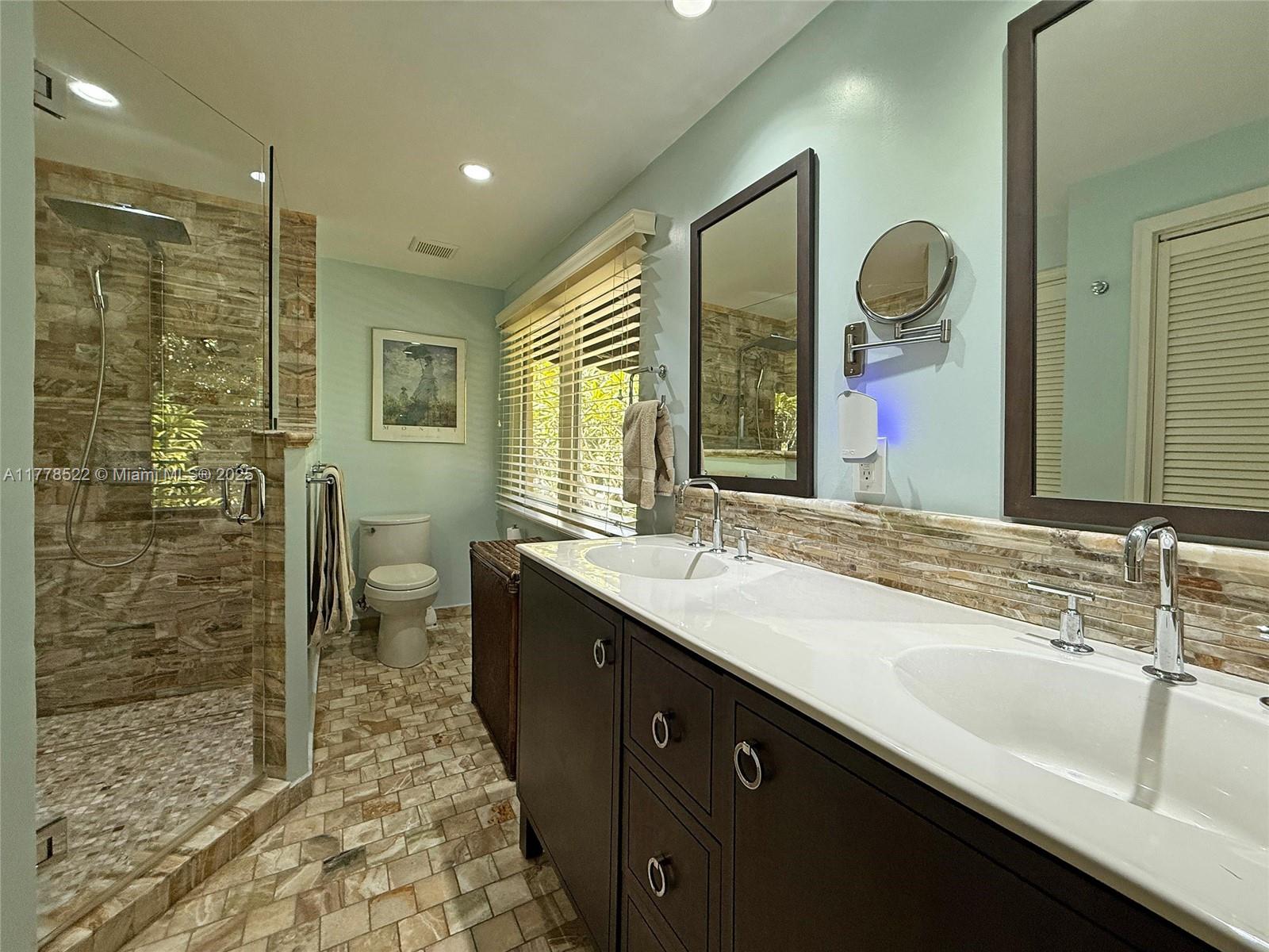 WATERBURY - Residential