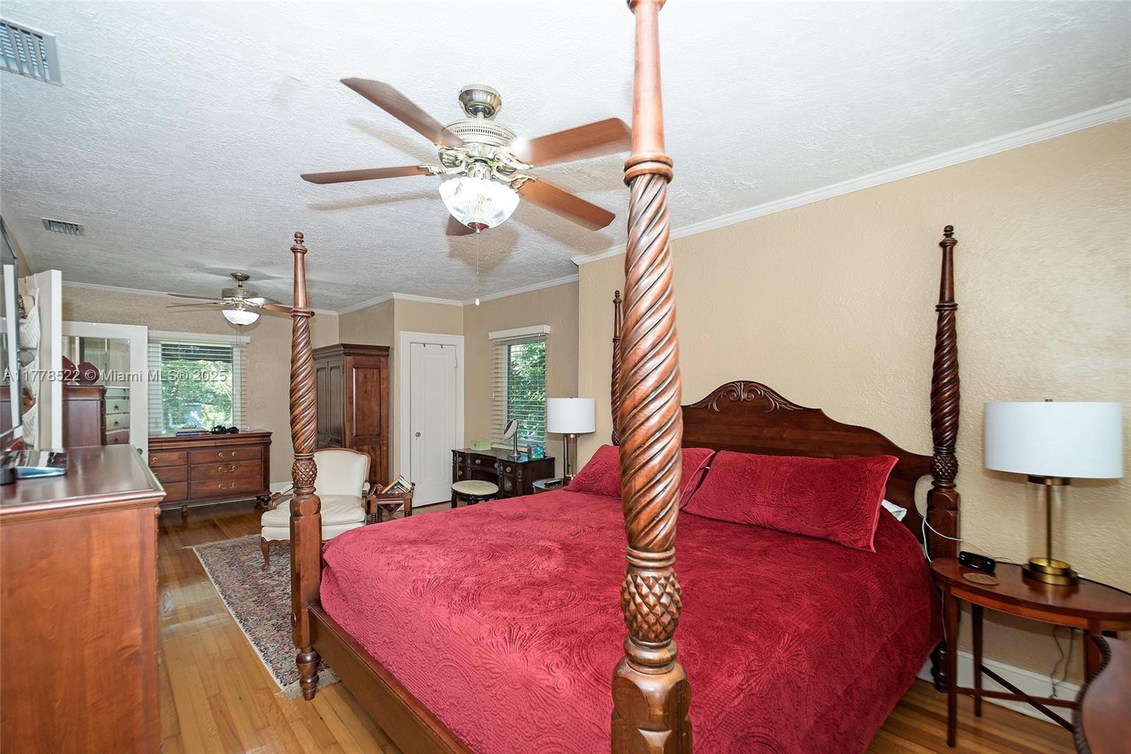 WATERBURY - Residential