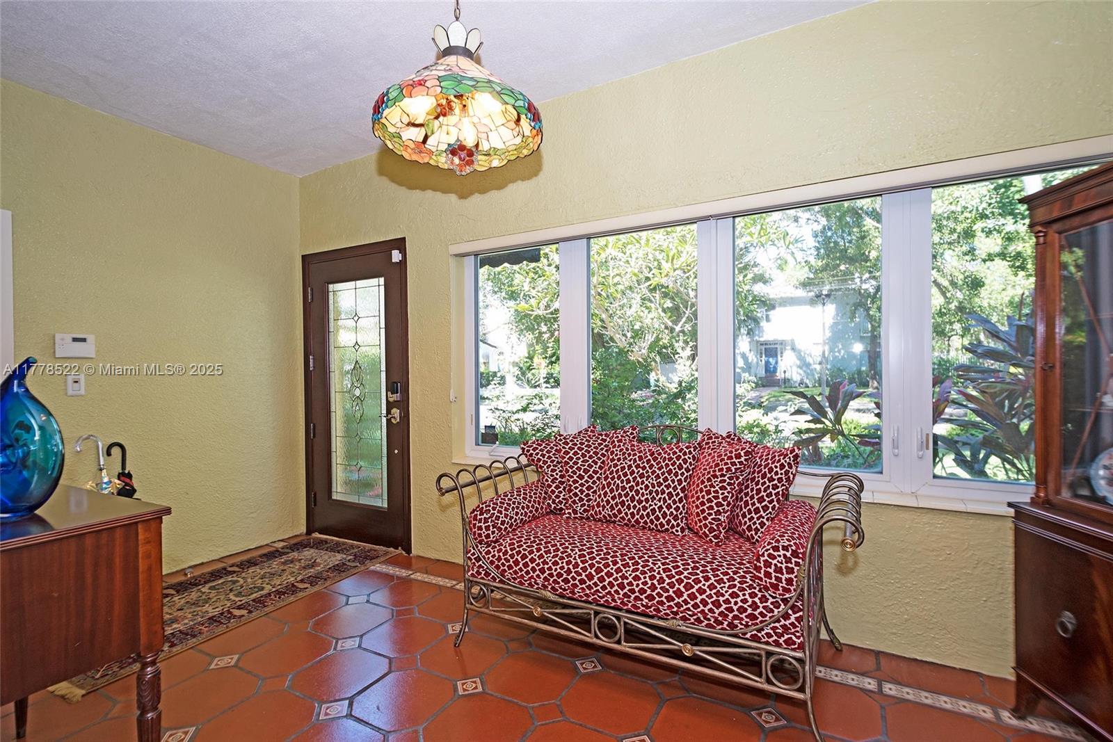 WATERBURY - Residential