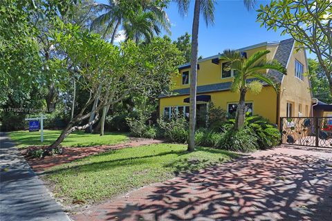 1456 SW 13TH ST Miami FL 33145