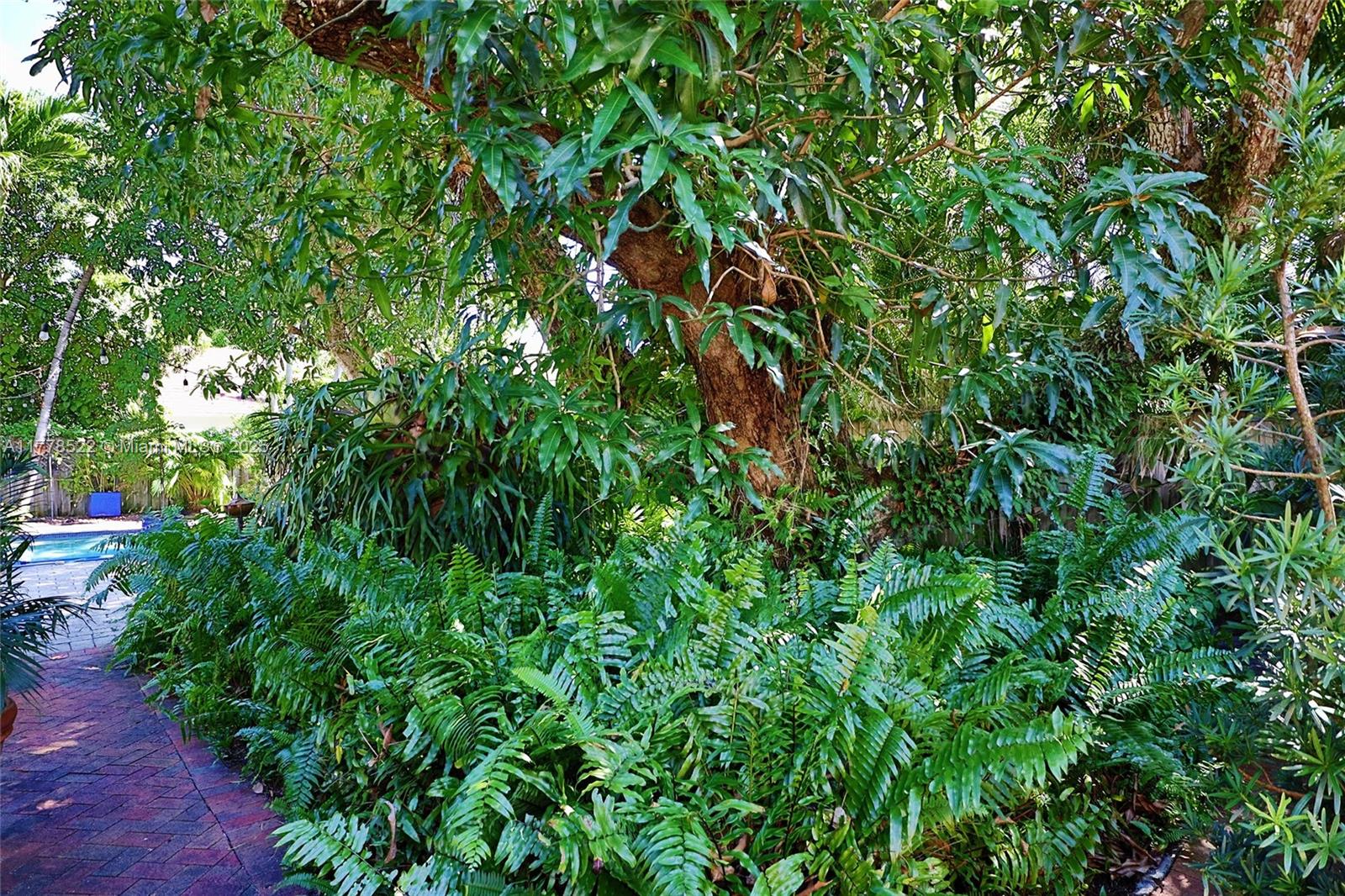 WATERBURY - Residential