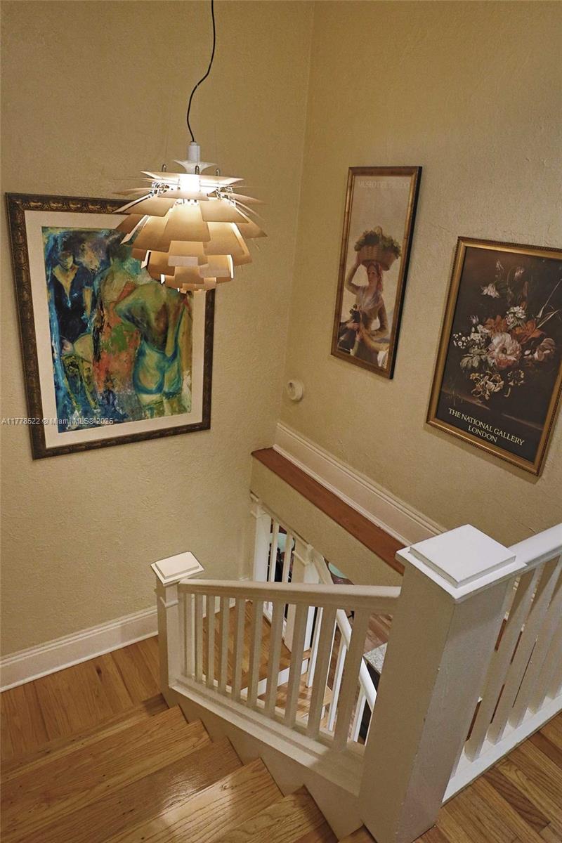 WATERBURY - Residential