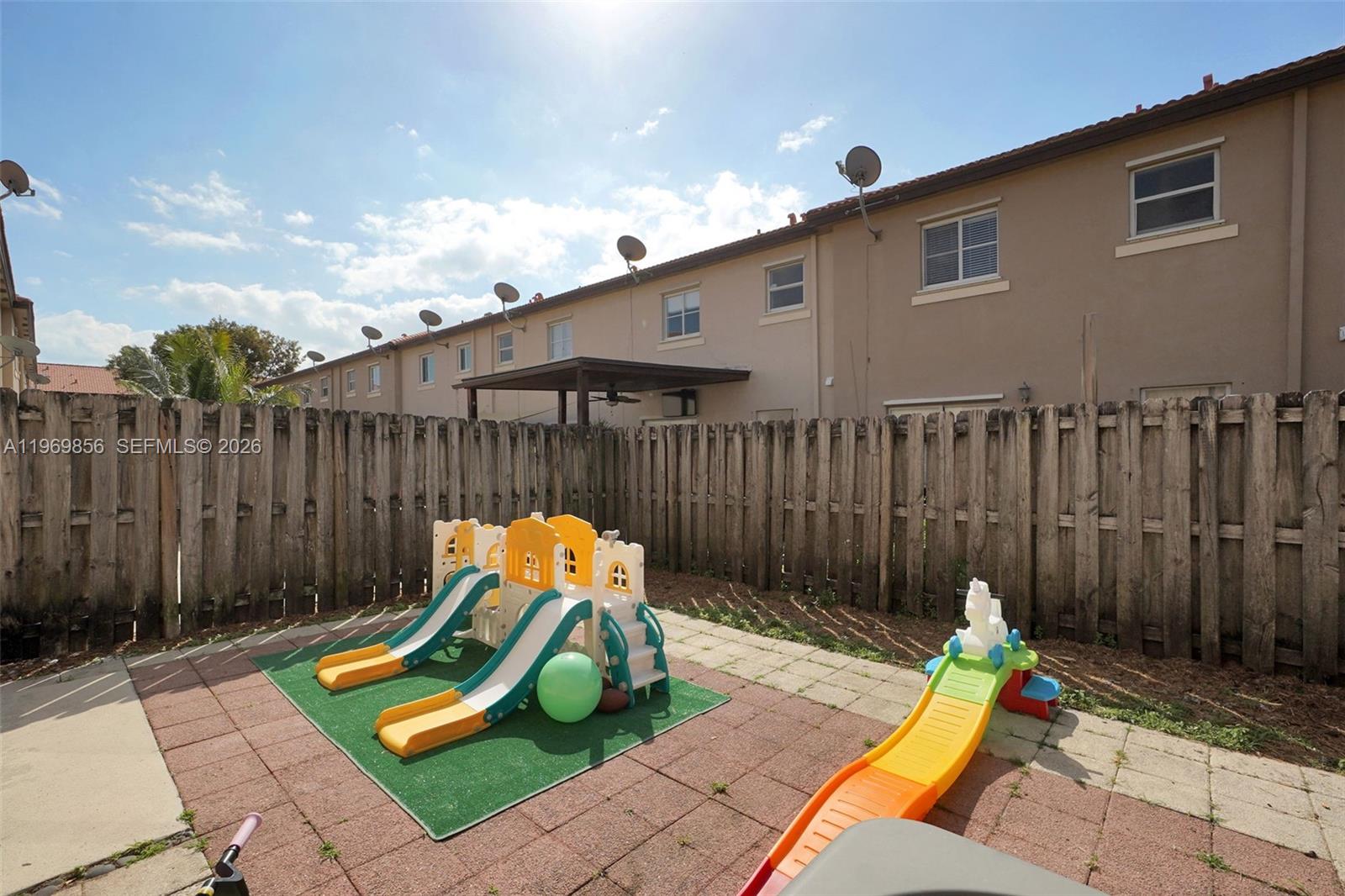 LAKES BY THE BAY JAY - Residential