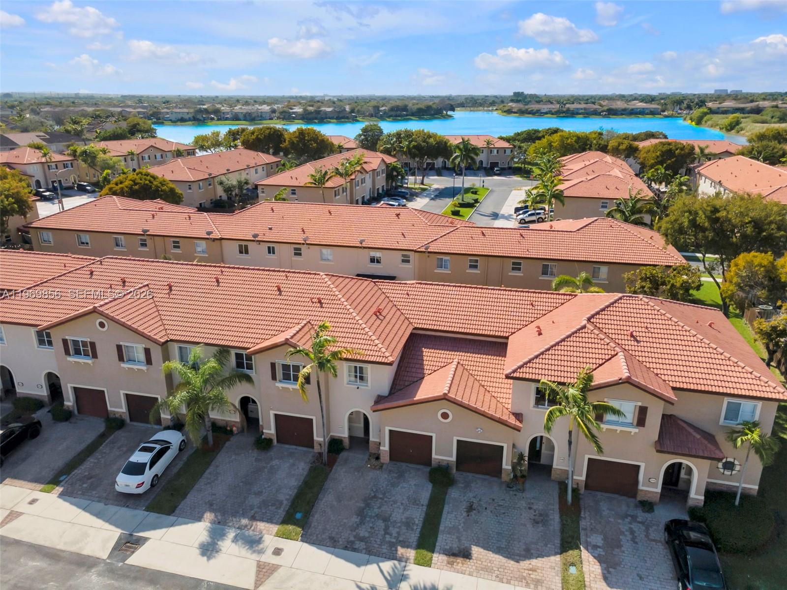 LAKES BY THE BAY JAY - Residential