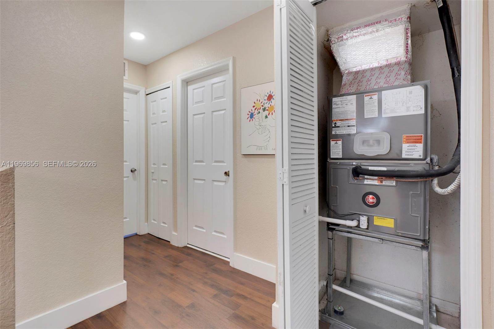 LAKES BY THE BAY JAY - Residential