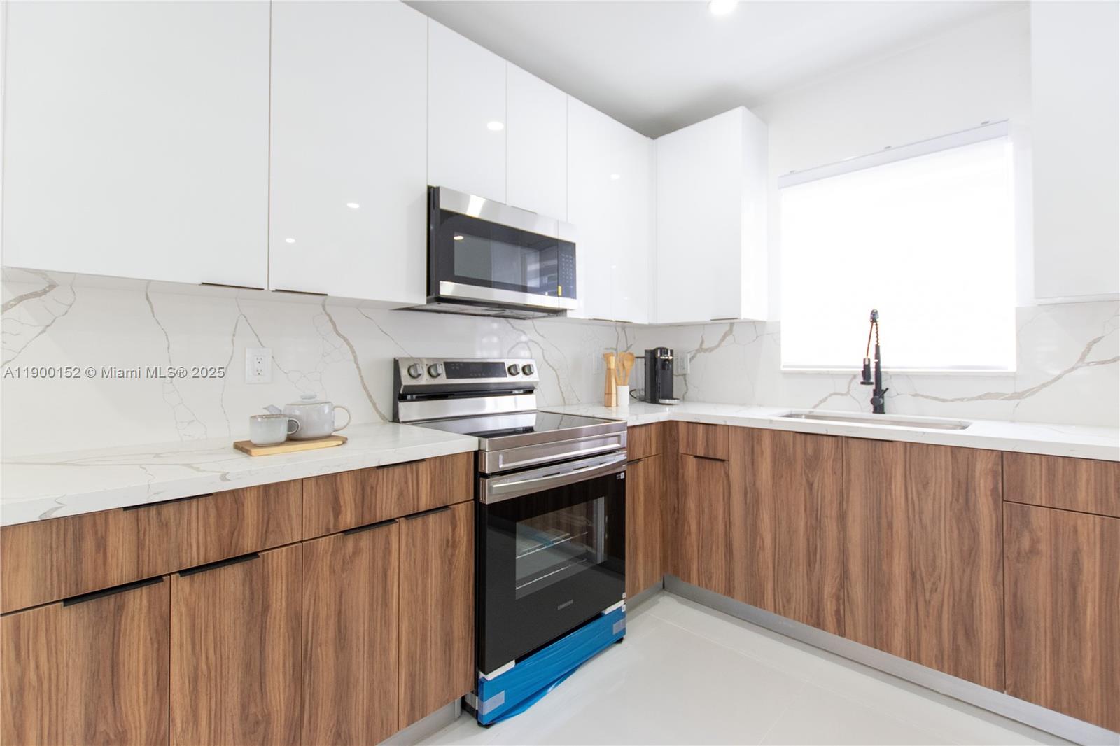 BREEZESWEPT HEIGHTS - Residential