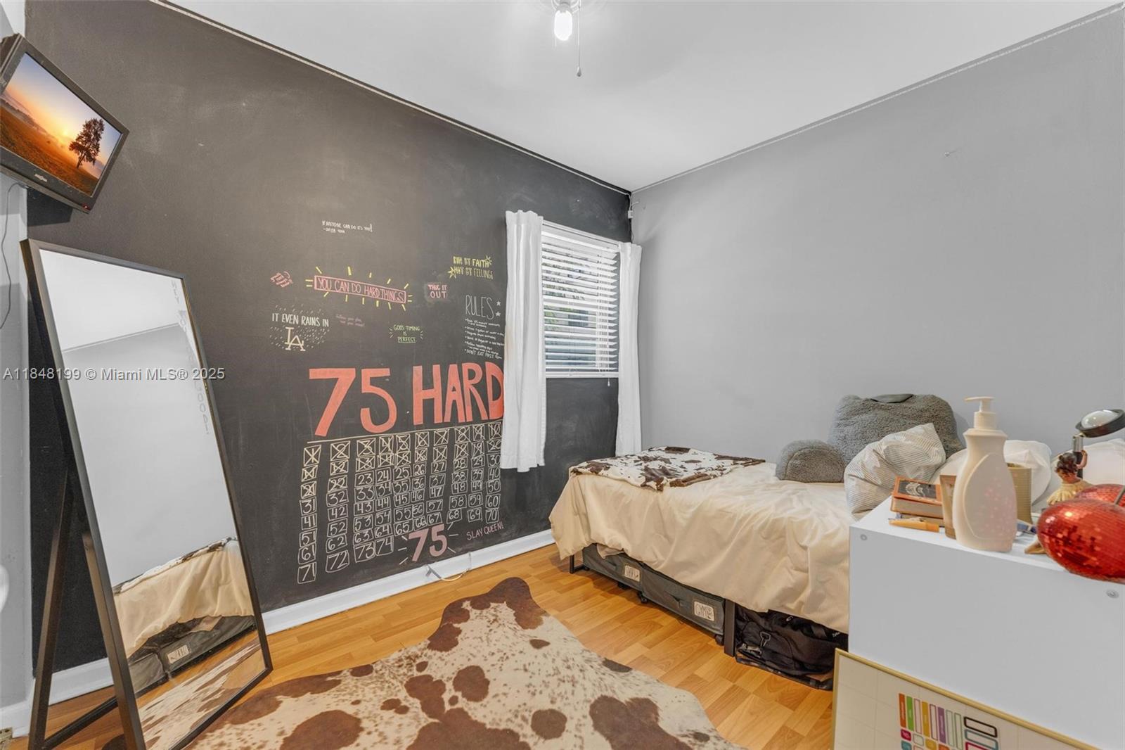 PINES OF BOCA BARWOOD COND - Residential