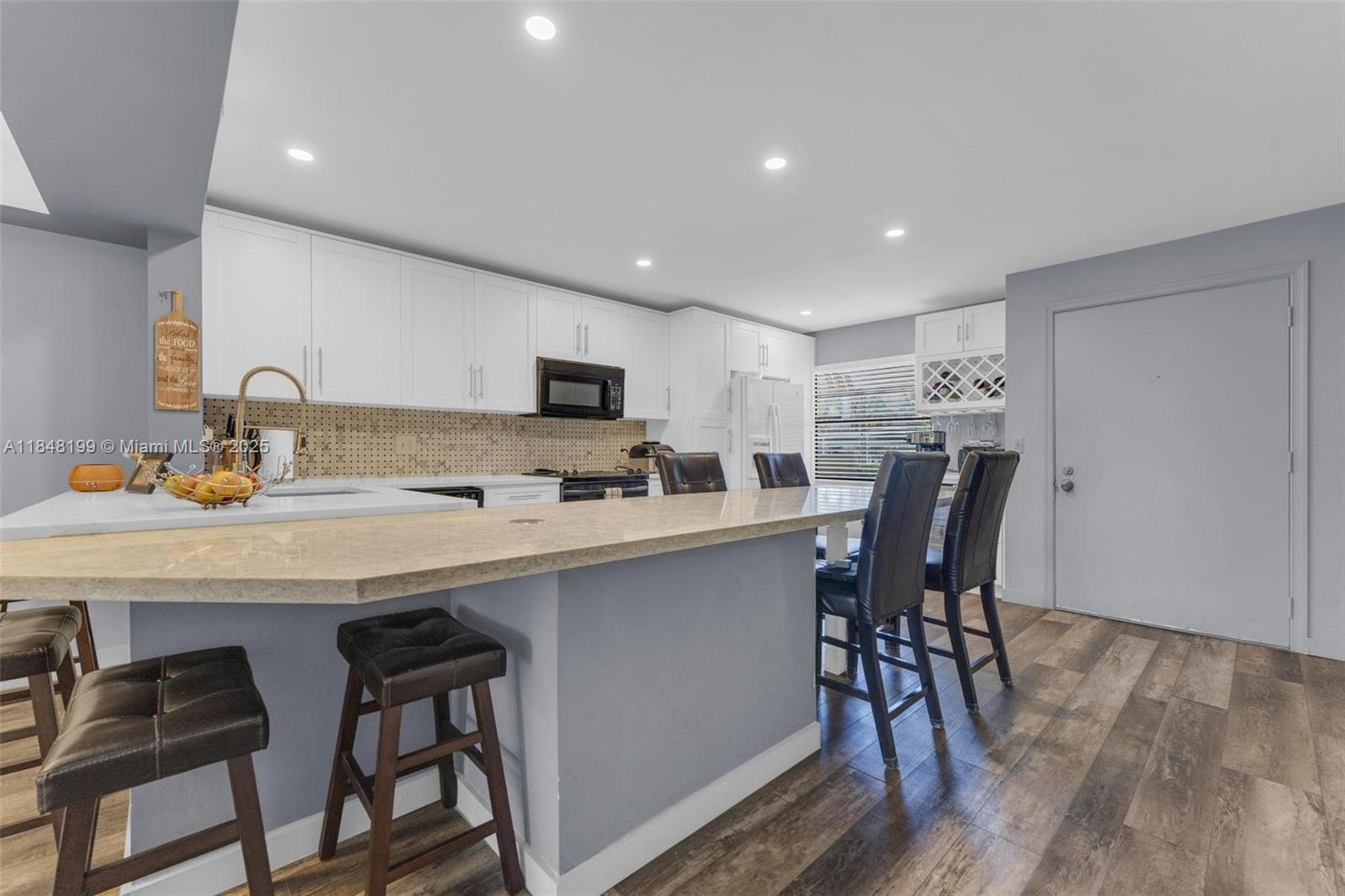 23380 Carolwood Ln 101