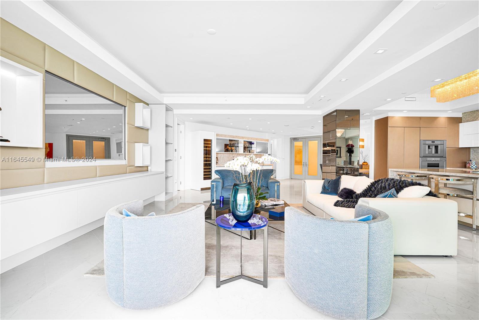 TURNBERRY OCEAN COLONY - Residential