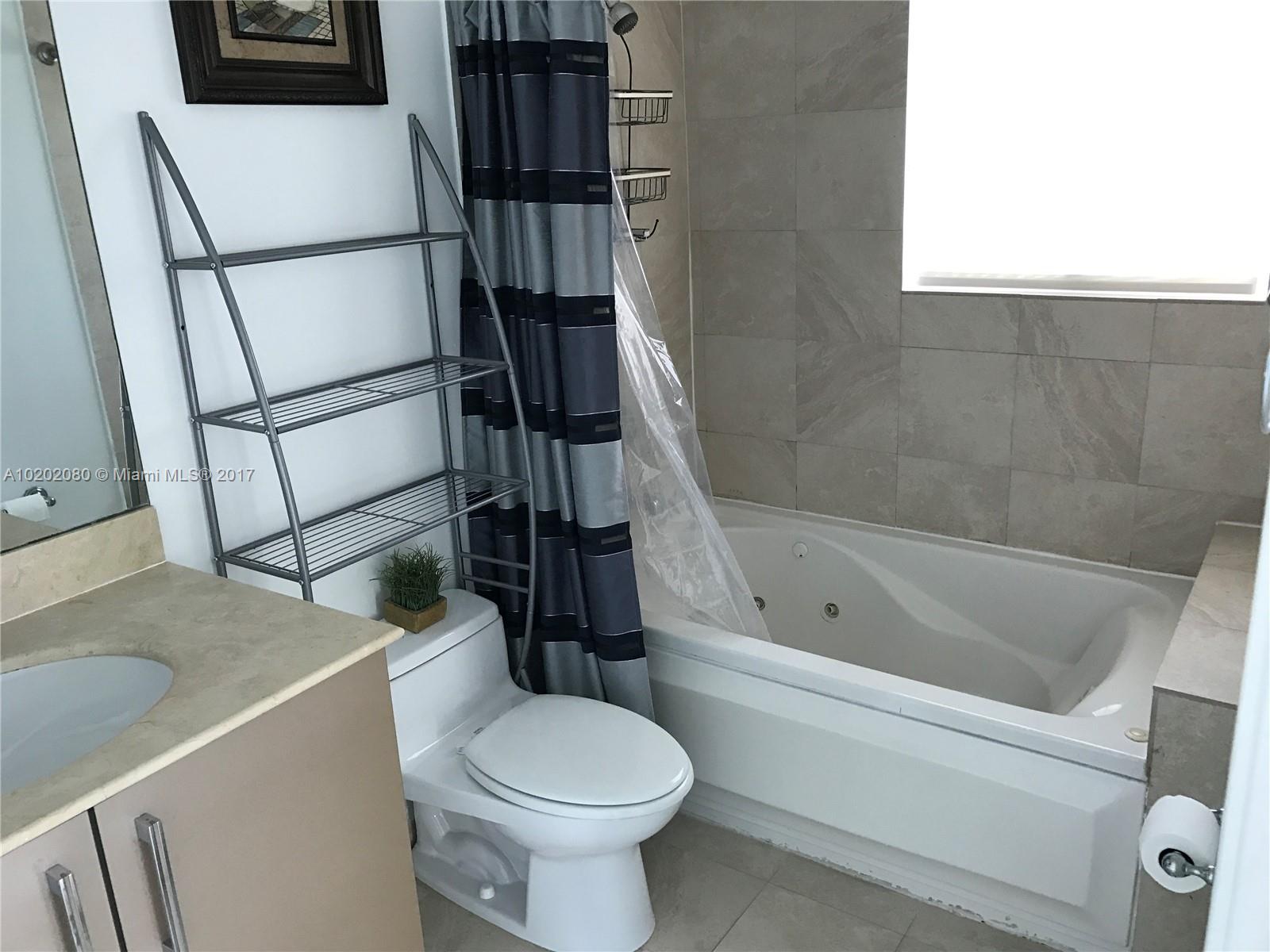 Vilazul Seaside Lofts Con - Residential Lease