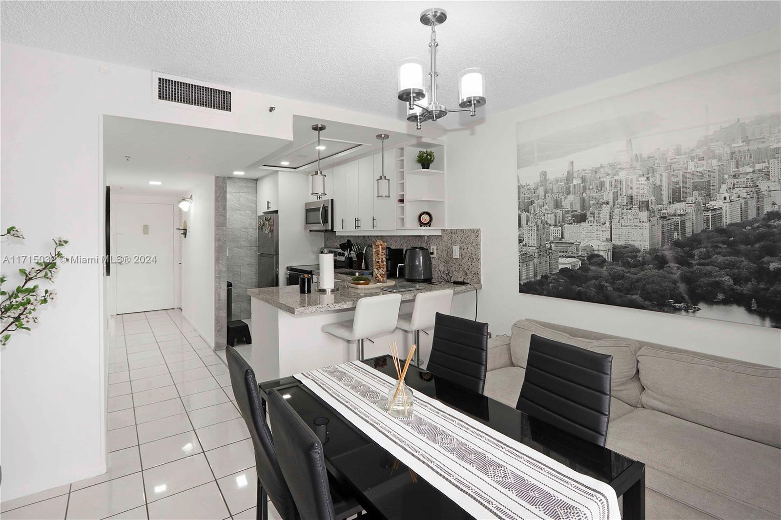 RIVER RUN CONDO PH I - Residential