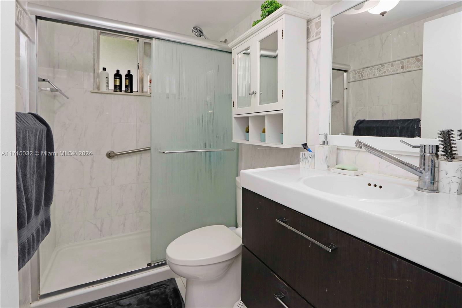 RIVER RUN CONDO PH I - Residential