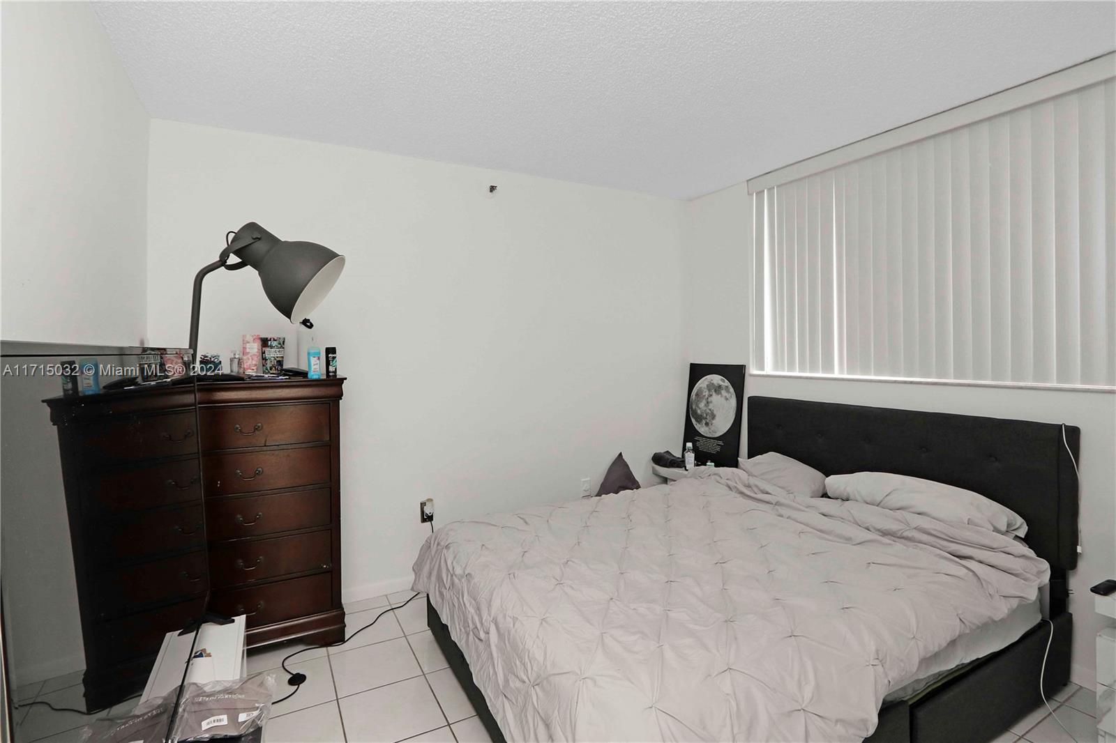 RIVER RUN CONDO PH I - Residential