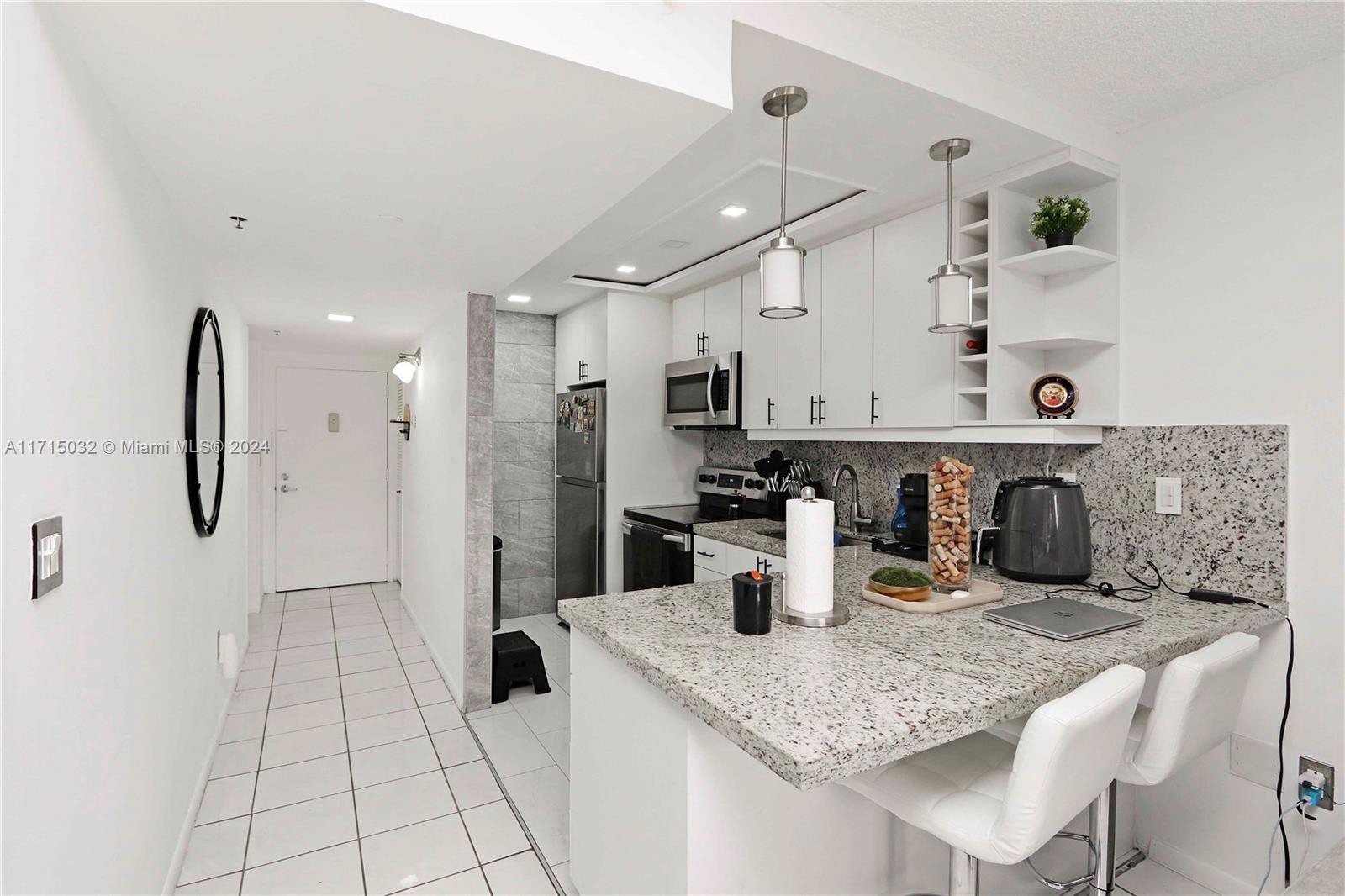 RIVER RUN CONDO PH I - Residential