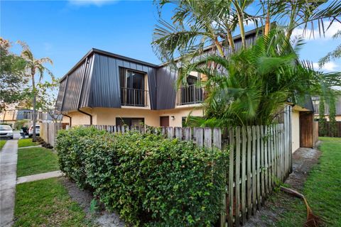 A home in Lake Worth