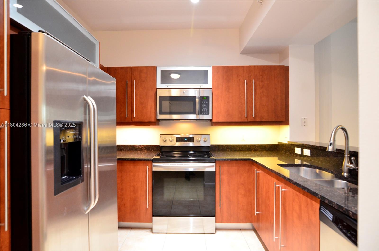 7355 Sw 89th St 426N, Miami, Broward County, Florida - 1 Bedrooms  
1 Bathrooms - 