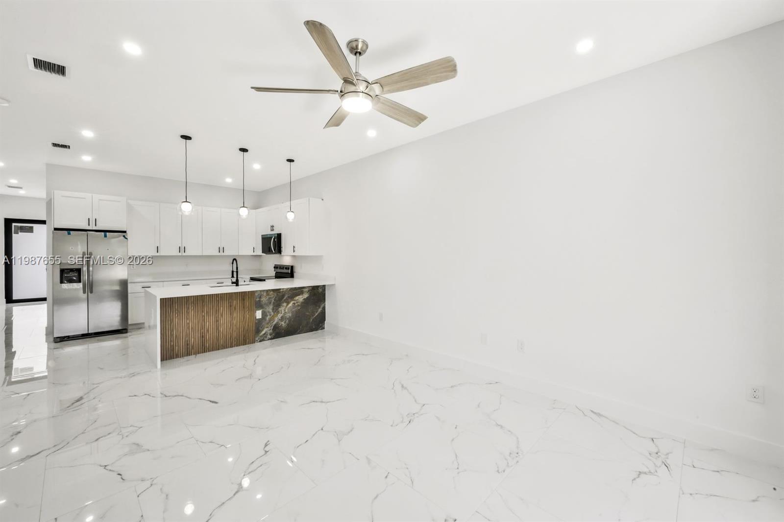 LEHIGH ACRES UNIT 14 - Residential Income