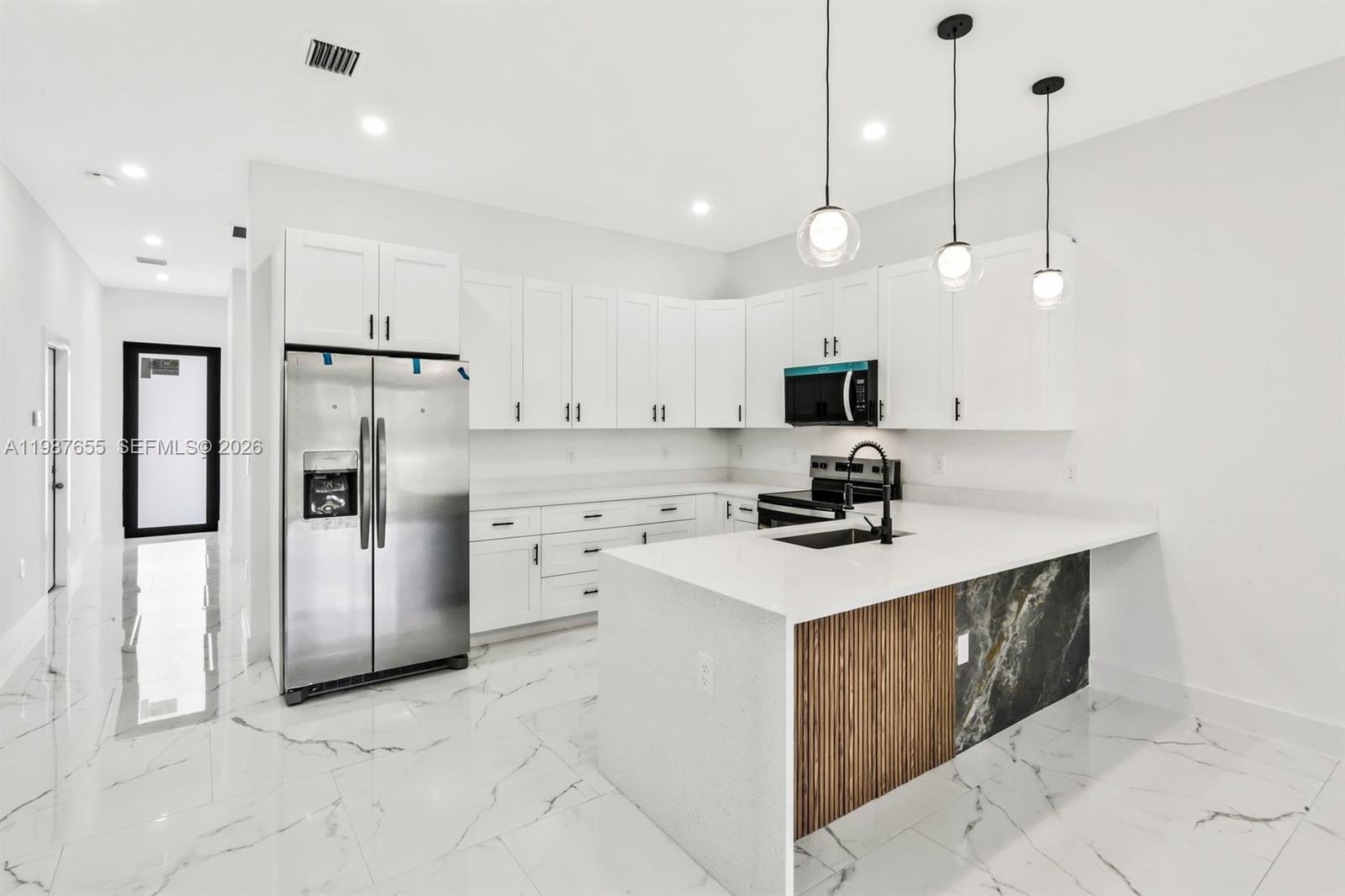 LEHIGH ACRES UNIT 14 - Residential Income