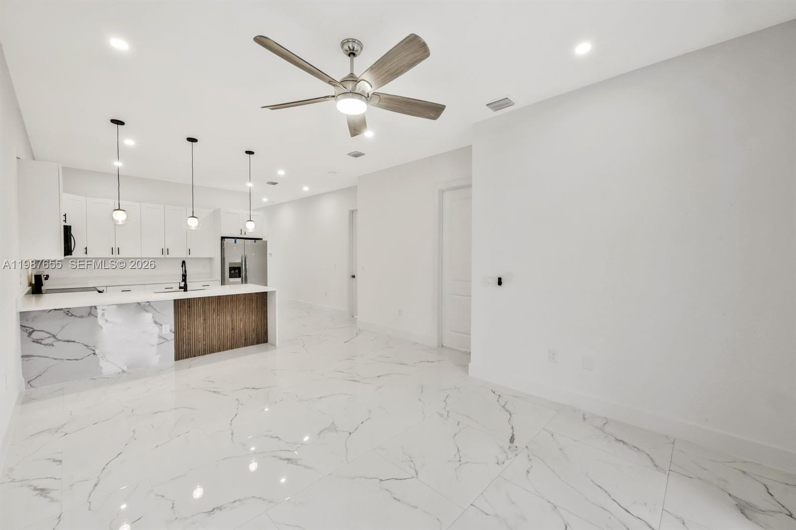 LEHIGH ACRES UNIT 14 - Residential Income